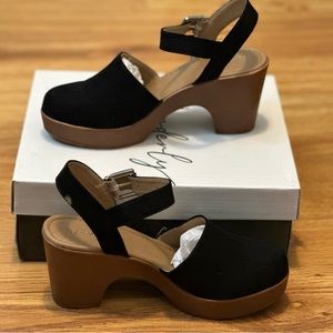 Black 3" platform heels